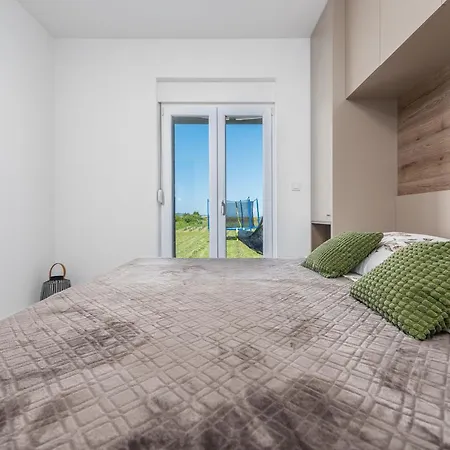 Apartment Monika & Marcela Ljubac (Zadar)